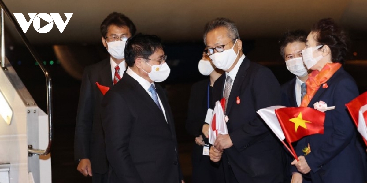 PM Chinh arrives in Tokyo for official visit to Japan